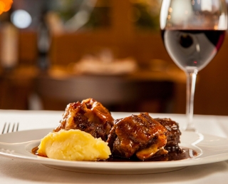 Oxtail with red wine sauce